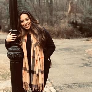 Meet your Posher, Alexandrea